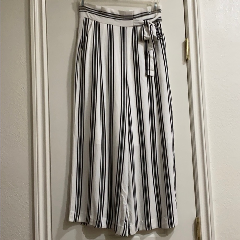 Forever 21 Black White Striped Wide Leg Pants | High Waist Tie Belt